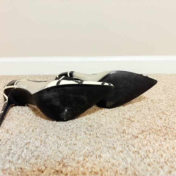 Black Heels with Fluffy Pom-Pom Decoration and Pointed Toe - Picture 2 of 8